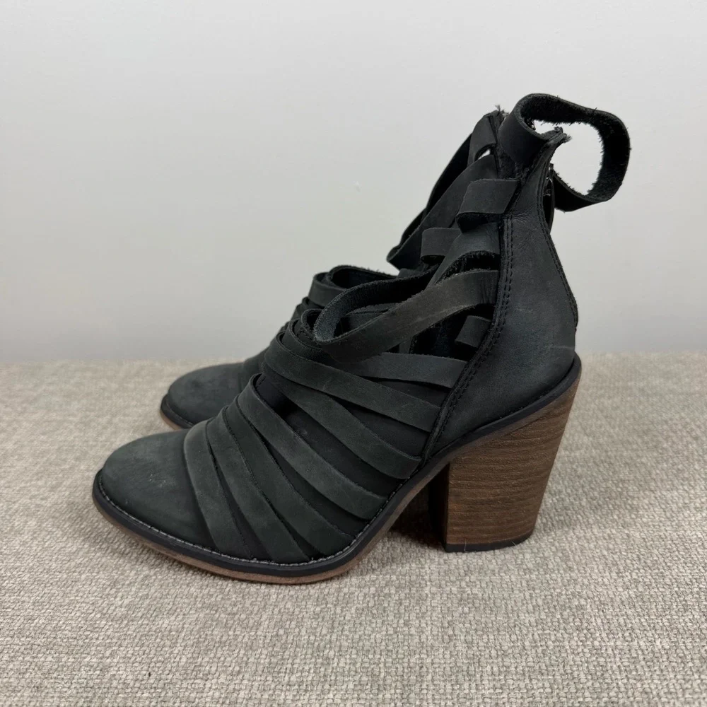 Free People Hybrid Strappy Heel Ankle Distressed Gray Boots 36/6 Grunge Festival